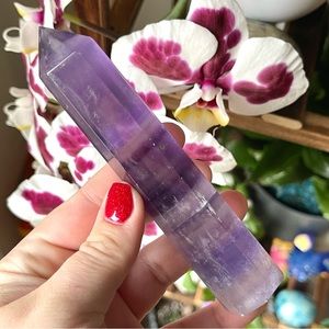 💜Banded Lavender/ Purple Fluorite Crystal Tower Point💜